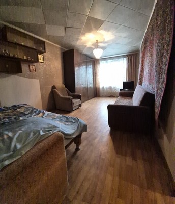 Продам однокомнатную (1-комн.) квартиру, Ореховый б-р, 39к2, Москва г