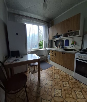 Продам однокомнатную (1-комн.) квартиру, Ореховый б-р, 39к2, Москва г