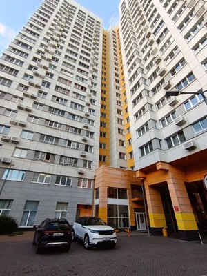 Продам трехкомнатную (3-комн.) квартиру, Кирова ул, 12к1, Люберцы г
