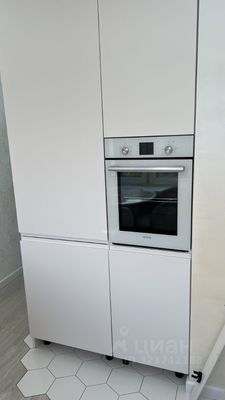 Продам двухкомнатную (2-комн.) квартиру, Пырьева ул, 14, Москва г