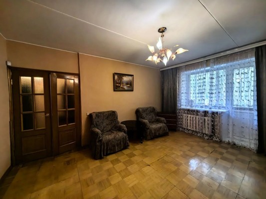 Продам двухкомнатную (2-комн.) квартиру, Петровский проезд, 20, Видное г