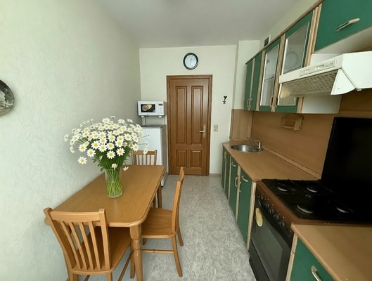 Продам двухкомнатную (2-комн.) квартиру, Петровский проезд, 20, Видное г