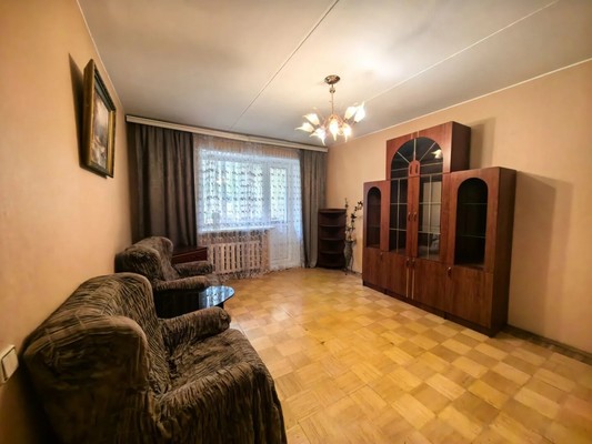 Продам двухкомнатную (2-комн.) квартиру, Петровский проезд, 20, Видное г