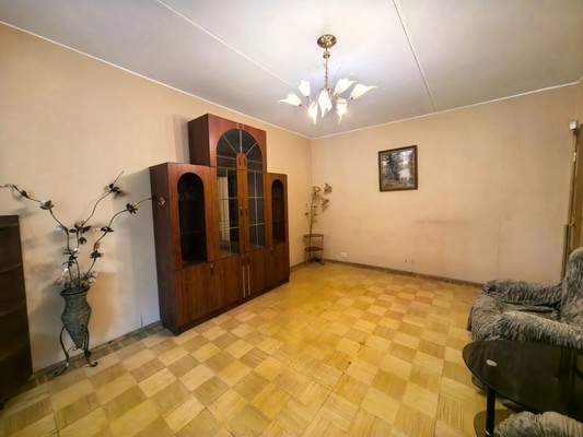 Продам двухкомнатную (2-комн.) квартиру, Петровский проезд, 20, Видное г