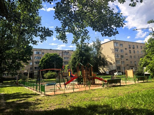 Продам двухкомнатную (2-комн.) квартиру, Петровский проезд, 20, Видное г