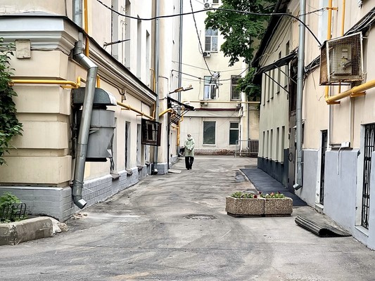 Продам коммерческое помещение 108 м2, Петровка ул, 19, Москва г
