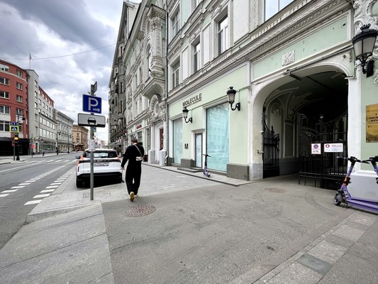 Продам коммерческое помещение 108 м2, Петровка ул, 19, Москва г