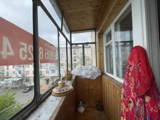Продам двухкомнатную (2-комн.) квартиру, Дзержинского пр-кт, 168, Новороссийск г