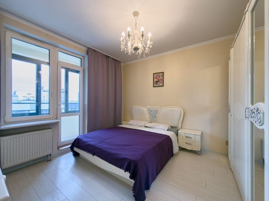 Продам трехкомнатную (3-комн.) квартиру, Кременчугская ул, 9Ак2, Санкт-Петербург г