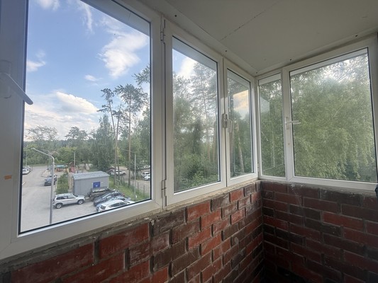 Продам двухкомнатную (2-комн.) квартиру, Адмирала Ушакова ул, 34а, Пермь г