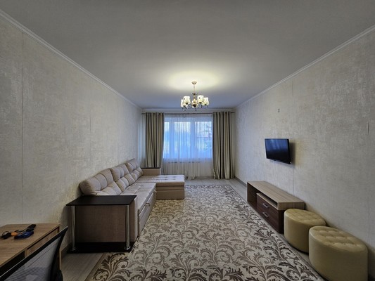 Продам двухкомнатную (2-комн.) квартиру, Молодежная ул, 29, Речицы с