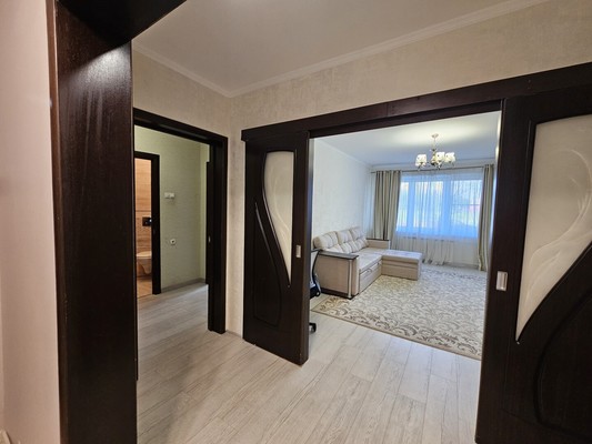 Продам двухкомнатную (2-комн.) квартиру, Молодежная ул, 29, Речицы с