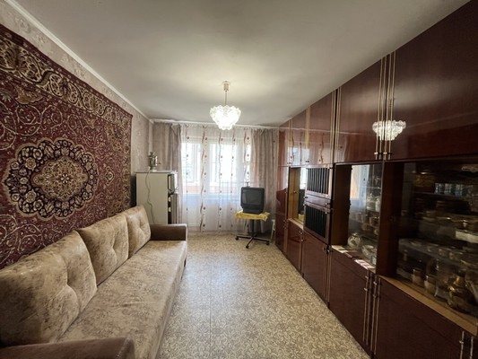 Продам трехкомнатную (3-комн.) квартиру, Генерала Зимина ул, 18, Нижний Новгород г