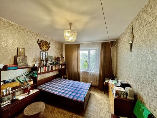 Продам трехкомнатную (3-комн.) квартиру, Генерала Зимина ул, 18, Нижний Новгород г