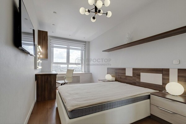 Продам трехкомнатную (3-комн.) квартиру, Юности ул, 13к1, Люберцы г