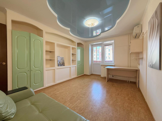 Продам трехкомнатную (3-комн.) квартиру, Деловая ул, 22к2, Нижний Новгород г