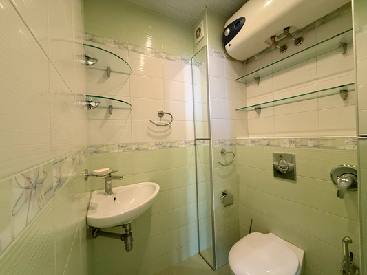 Продам трехкомнатную (3-комн.) квартиру, Деловая ул, 22к2, Нижний Новгород г