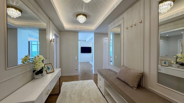 Продам трехкомнатную (3-комн.) квартиру, Виноградная ул, 101, Ялта г