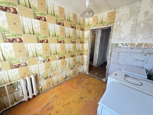 Продам двухкомнатную (2-комн.) квартиру, Ленинский пр-кт, 132, Воронеж г