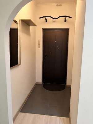 Продам однокомнатную (1-комн.) квартиру, Воронцовский б-р, 11к1, Мурино п