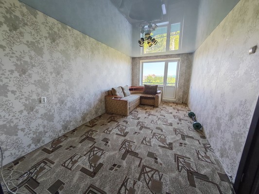 Продам трехкомнатную (3-комн.) квартиру, Победы пр-кт, 45к3, Комсомольск-на-Амуре г