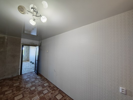 Продам трехкомнатную (3-комн.) квартиру, Победы пр-кт, 45к3, Комсомольск-на-Амуре г