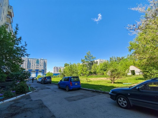 Продам трехкомнатную (3-комн.) квартиру, Победы пр-кт, 45к3, Комсомольск-на-Амуре г