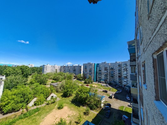 Продам трехкомнатную (3-комн.) квартиру, Победы пр-кт, 45к3, Комсомольск-на-Амуре г