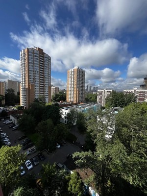 Продам двухкомнатную (2-комн.) квартиру, Пырьева ул, 14, Москва г