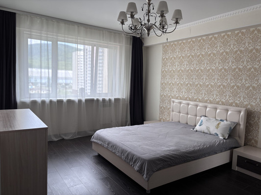 Продам двухкомнатную (2-комн.) квартиру, Комсомольская ул, 295Б, Южно-Сахалинск г