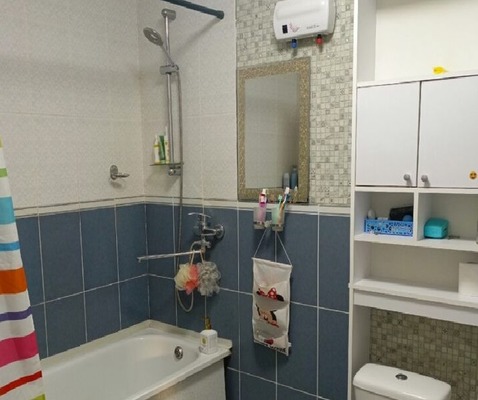 Продам трехкомнатную (3-комн.) квартиру, Автомобильная ул, 10, Южно-Сахалинск г