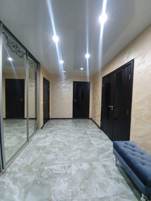 Продам трехкомнатную (3-комн.) квартиру, Чехова ул, 19, Ханты-Мансийск г