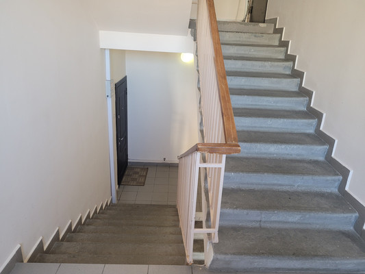 Продам трехкомнатную (3-комн.) квартиру, Чехова ул, 19, Ханты-Мансийск г