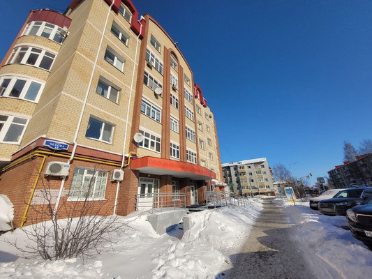 Продам трехкомнатную (3-комн.) квартиру, Чехова ул, 19, Ханты-Мансийск г