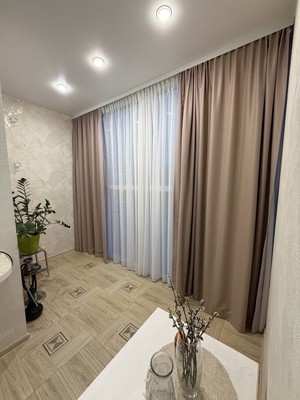 Продам трехкомнатную (3-комн.) квартиру, Югорская ул, 18, Ханты-Мансийск г
