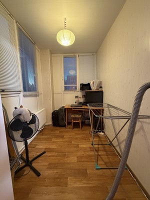 Продам трехкомнатную (3-комн.) квартиру, Югорская ул, 18, Ханты-Мансийск г