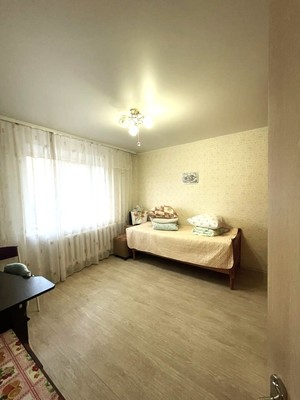 Продам трехкомнатную (3-комн.) квартиру, Кирова ул, 39, Ханты-Мансийск г