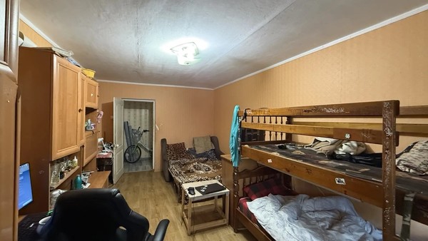 Продам однокомнатную (1-комн.) квартиру, Миллера Ж.А. ул, 54, Симферополь г