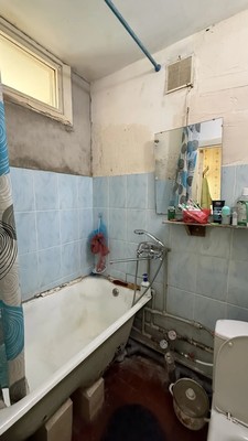 Продам однокомнатную (1-комн.) квартиру, Миллера Ж.А. ул, 54, Симферополь г