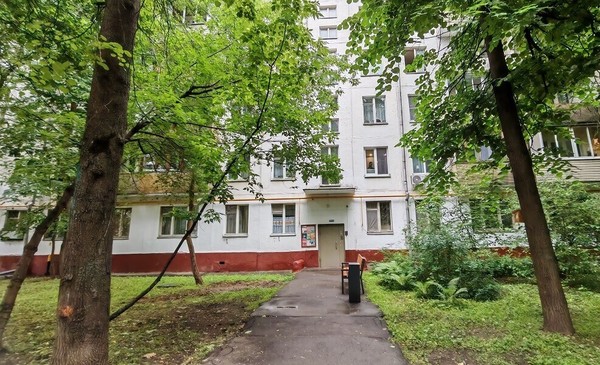Продам трехкомнатную (3-комн.) квартиру, Медиков ул, 6, Москва г