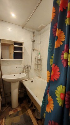 Продам трехкомнатную (3-комн.) квартиру, Медиков ул, 6, Москва г