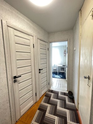 Продам трехкомнатную (3-комн.) квартиру, Карла Маркса ул, 37кб, Ишим г