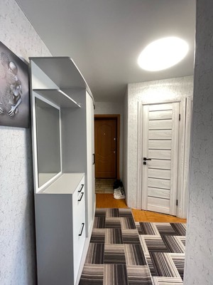 Продам трехкомнатную (3-комн.) квартиру, Карла Маркса ул, 37кб, Ишим г