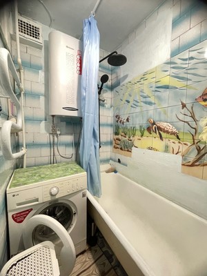 Продам трехкомнатную (3-комн.) квартиру, Карла Маркса ул, 37кб, Ишим г