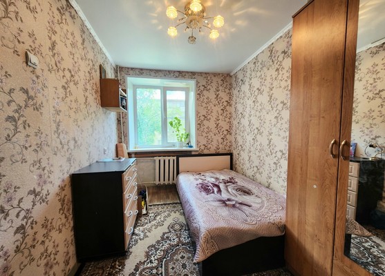 Продам двухкомнатную (2-комн.) квартиру, Волкова ул, 17, Новомичуринск г