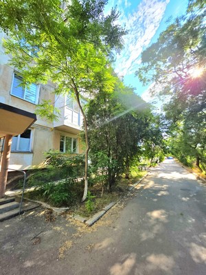 Продам двухкомнатную (2-комн.) квартиру, им.Крупской ул, 56, Евпатория г