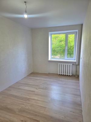 Продам двухкомнатную (2-комн.) квартиру, им.Крупской ул, 56, Евпатория г