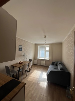 Продам однокомнатную (1-комн.) квартиру, Фатыха Амирхана ул, 12б, Казань г