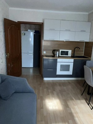 Продам однокомнатную (1-комн.) квартиру, Фатыха Амирхана ул, 12б, Казань г