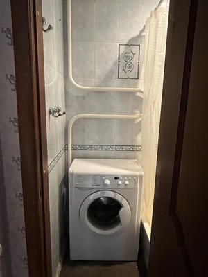 Продам однокомнатную (1-комн.) квартиру, Фатыха Амирхана ул, 12б, Казань г